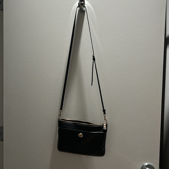 Coach purse - Picture 5 of 6
